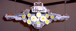 Illustration for article titled Using Hundreds of LEGO Star Wars Mini-Spaceships to Create Huge Battles